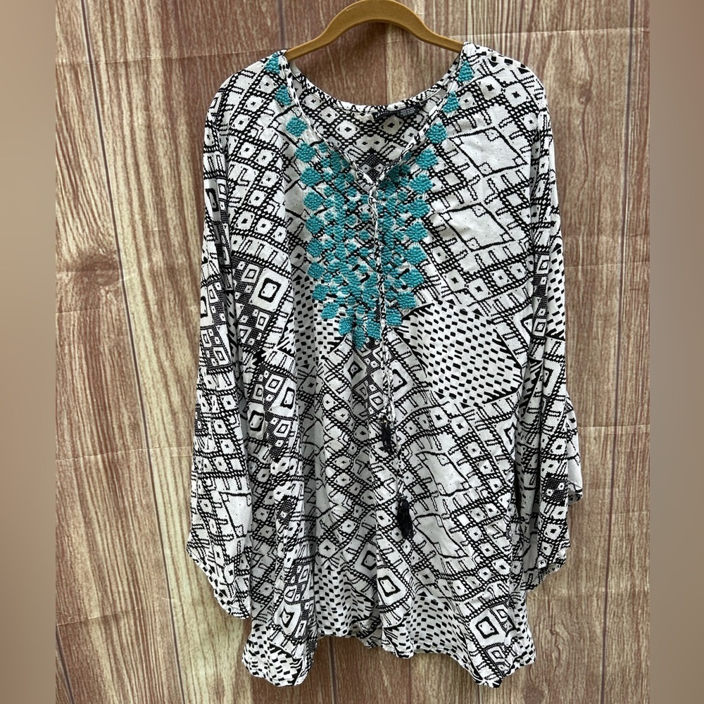 Vintage Y2K SR Fashion embroidered boho kaftan swim southwestern peasant tunic